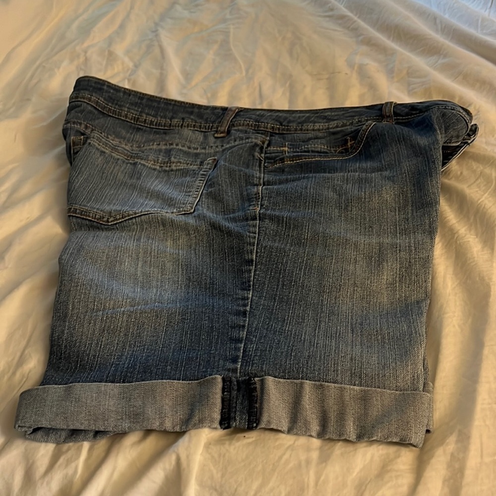 Faded Glory shorts, size 16